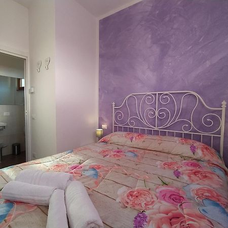 B&B Villa La Bouganville Camaiore Room photo